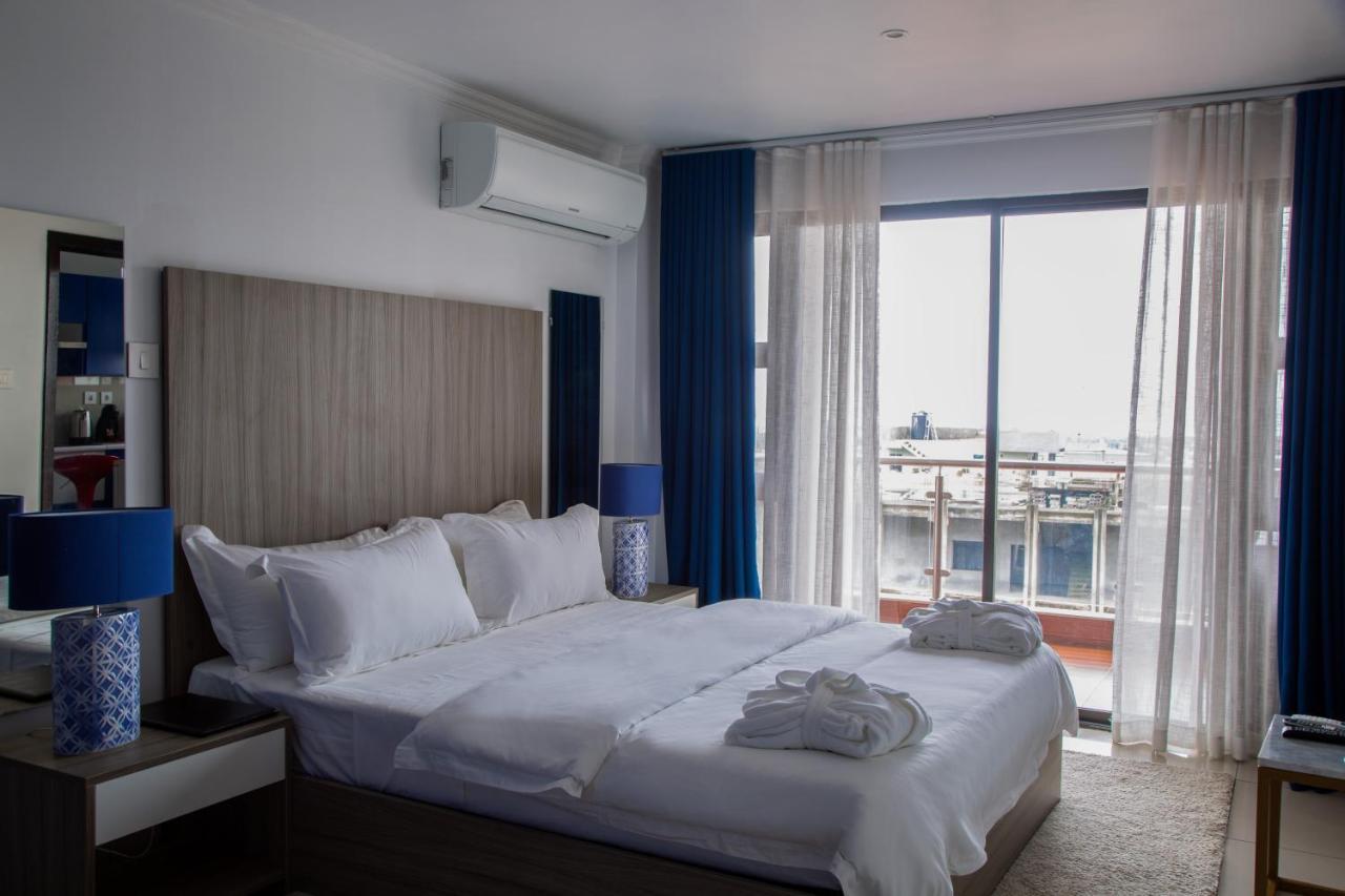 Wdc Aparthotel - Buea Exterior photo