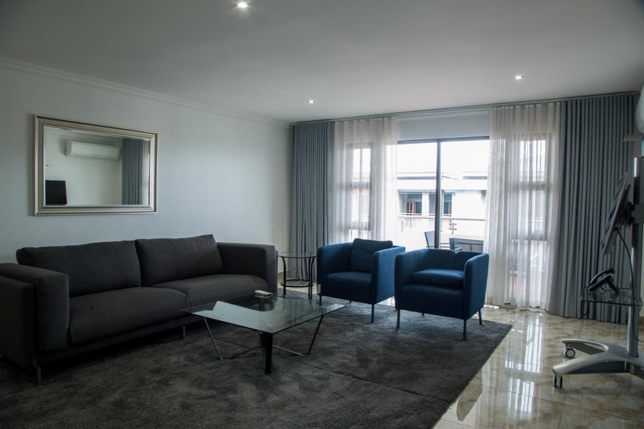 Wdc Aparthotel - Buea Exterior photo