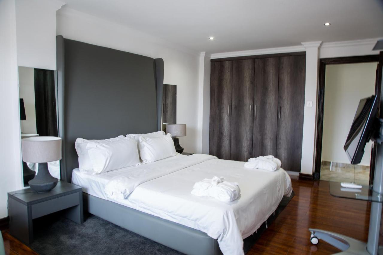 Wdc Aparthotel - Buea Exterior photo