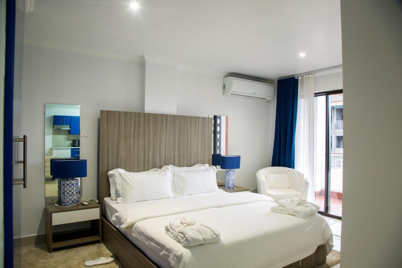 Wdc Aparthotel - Buea Exterior photo