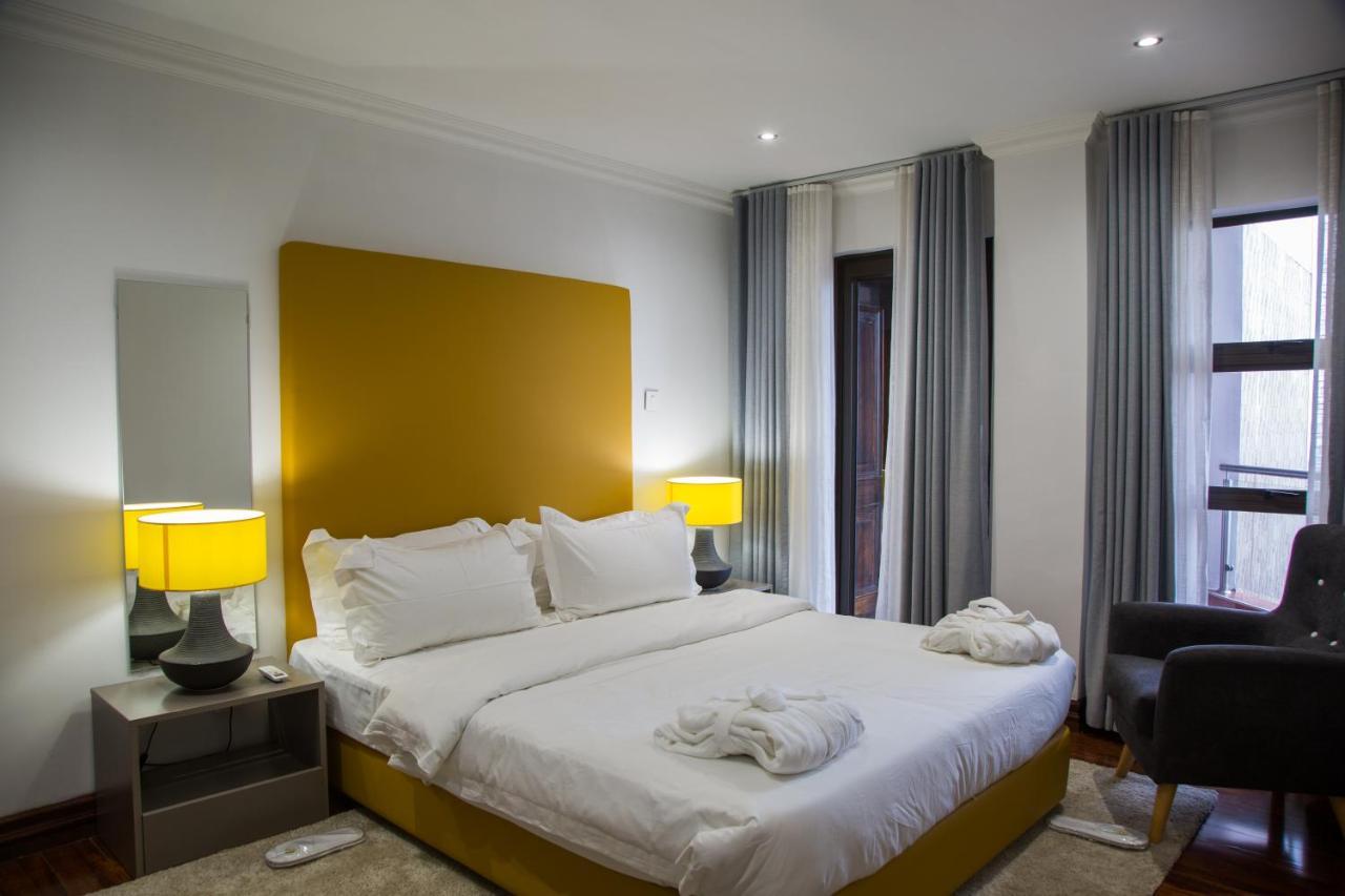 Wdc Aparthotel - Buea Exterior photo